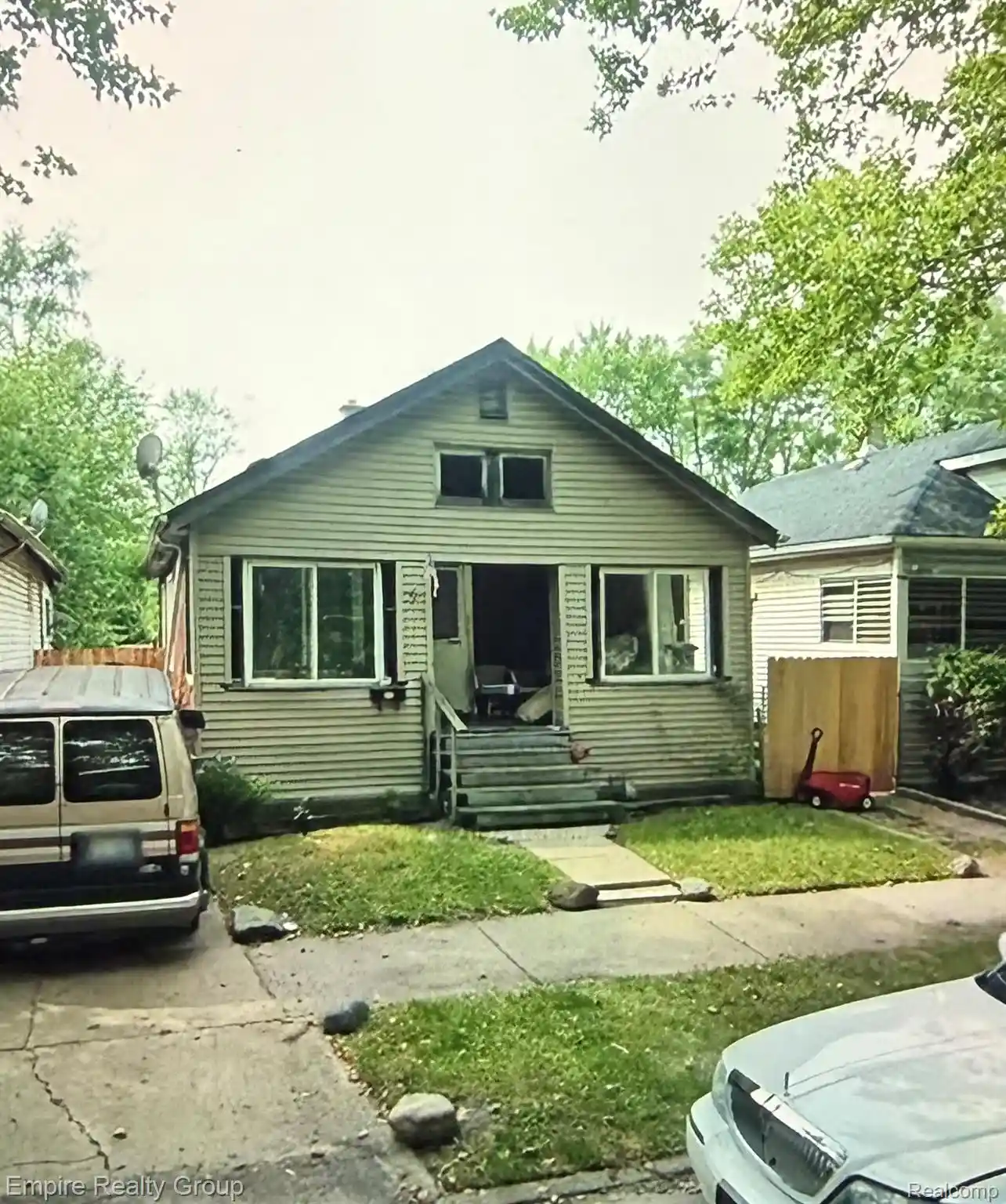 Photo 1 of Single family home for sale at 17387 Greeley St, Highland Park, MI 48203 | MLS# 20261088115 | Listing updated on 2026-10-31