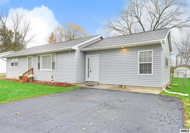 1st image of 5260 Rives Junction Rd, Jackson, MI 49201 | MLS# 55021052478