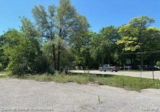 7th image of 7585 Belleville Rd, Van Buren Township, MI 48111 | MLS# 2210013487