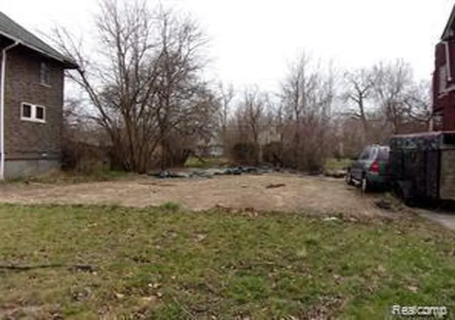Photo 1 of Land for sale at 430 E Philadelphia, Detroit, MI 48202 | MLS# 2210031117 | Listing updated on 2026-06-17