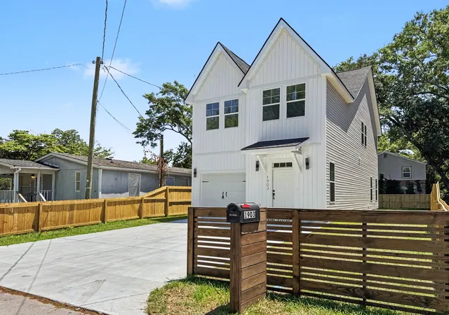 2nd image of 1903 Emden St, North Charleston, SC 29406 | MLS# 26015363