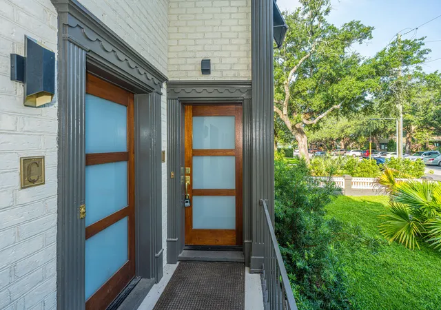 Photo 2 of Townhouse for sale at 171 3rd Avenue #D, Charleston, SC 29403 | MLS# 26023306 | Listing updated on 2026-09-18