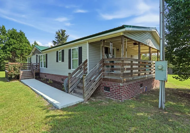 Photo 2 of Manufactured home for sale at 295 County Line Rd, Cross, SC 29436 | MLS# 26024336 | Listing updated on 2026-09-21