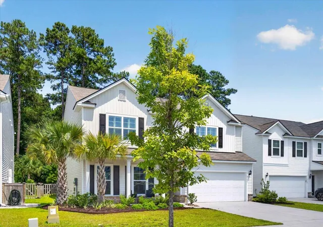 Photo 3 of Single family home for sale at 2151 Leopold St, Johns Island, SC 29455 | MLS# 26023697 | Listing updated on 2026-08-31