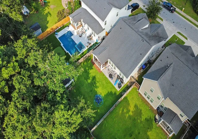 33rd image of 2247 Spring Hope Dr, Mount Pleasant, SC 29466 | MLS# 26023325