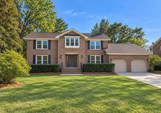 Single family home for sale at 9 Sabina Ct, Hanahan, SC 29410 | MLS# 26028986