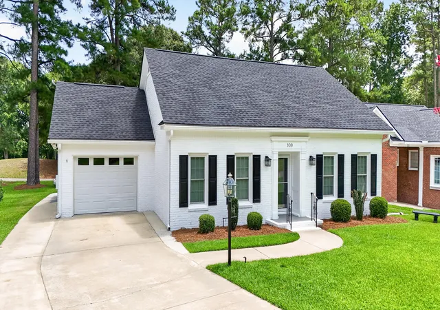 Photo 2 of Single family home for sale at 109 Birdie Ct, Santee, SC 29142 | MLS# 26021841 | Listing updated on 2026-09-24