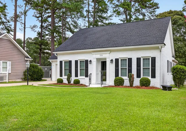 Photo 3 of Single family home for sale at 109 Birdie Ct, Santee, SC 29142 | MLS# 26021841 | Listing updated on 2026-10-06
