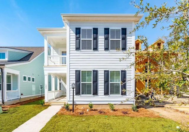 Photo 1 of Single family home for sale at 202 Cantona Dr, Summerville, SC 29483 | MLS# 26023151 | Listing updated on 2026-09-03