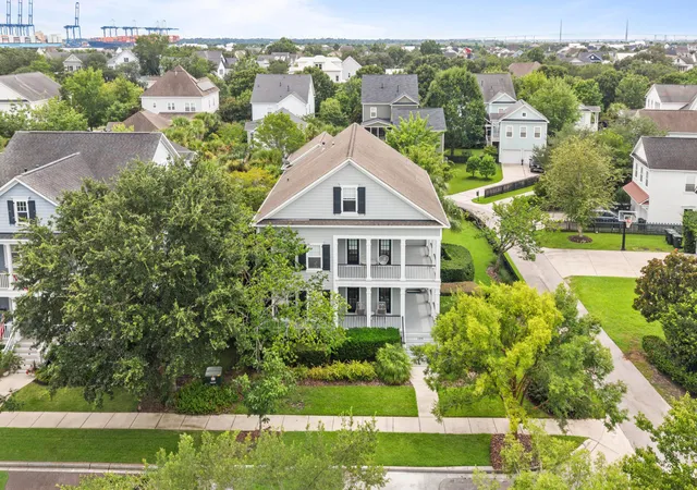 Photo 2 of Single family home for sale at 1409 Hooper St, Daniel Island, SC 29492 | MLS# 26021314 | Listing updated on 2026-09-11