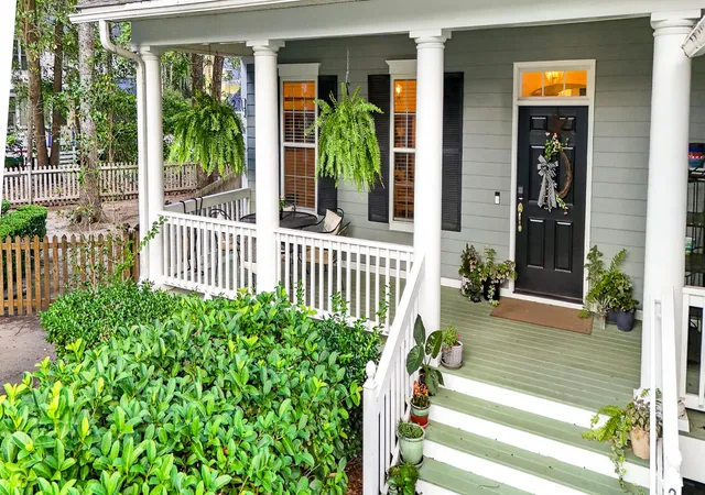 Photo 2 of Single family home for sale at 2003 Izard Ct, Charleston, SC 29414 | MLS# 26019937 | Listing updated on 2026-08-28