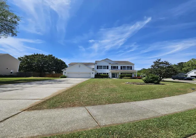 Photo 2 of Single family home for sale at 5143 Blair Rd, Summerville, SC 29483 | MLS# 26019865 | Listing updated on 2026-09-12