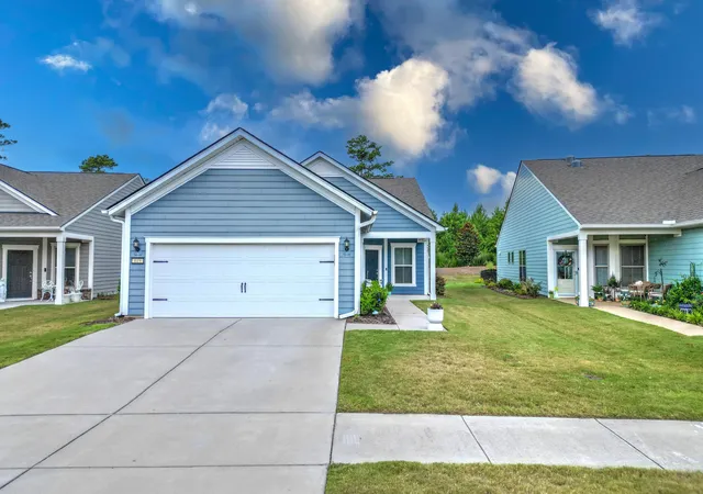Photo 2 of Single family home for sale at 619 Daffodil Ct, Summerville, SC 29486 | MLS# 26019797 | Listing updated on 2026-09-01