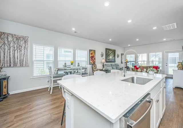 Photo 4 of Single family home for sale at 1146 Glorious Way, Summerville, SC 29485 | MLS# 26023185 | Listing updated on 2026-09-09