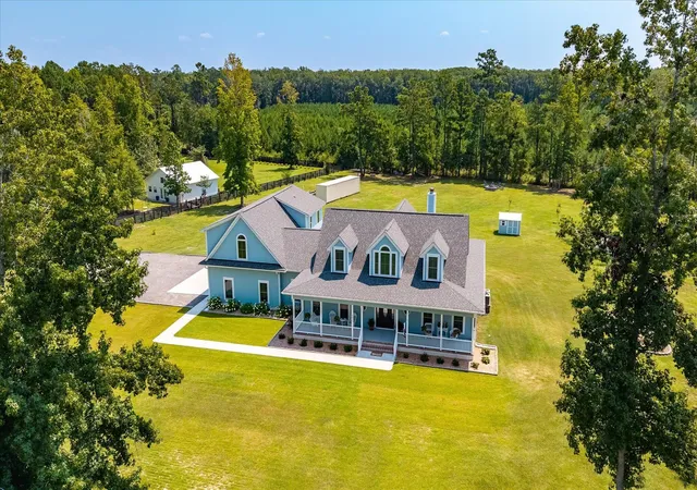 Photo 2 of Single family home for sale at 6876 Hyde Farm Rd, Ravenel, SC 29470 | MLS# 26022443 | Listing updated on 2026-09-09