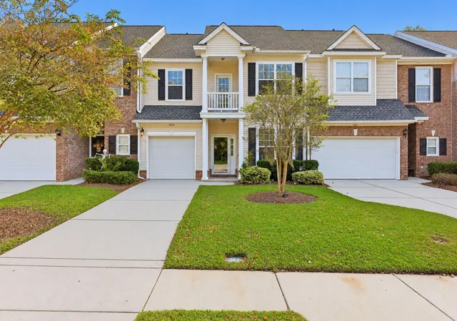 Townhouse for sale at 1633 Indaba Way, Charleston, SC 29414 | MLS# 26029268