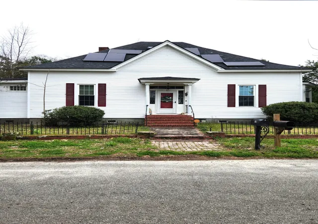 Homes for sale in Saint George, SC | 107 Whitridge Ln, Saint George, SC 29477 | MLS# 26005890