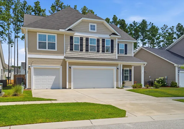 Photo 2 of Single family home for sale at 295 Saxony Loop, Summerville, SC 29486 | MLS# 26018723 | Listing updated on 2026-10-01