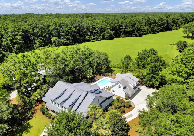 Photo 1 of Single family home for sale at 160 Grand Park Blvd, Charleston, SC 29492 | MLS# 26020498 | Listing updated on 2026-08-19