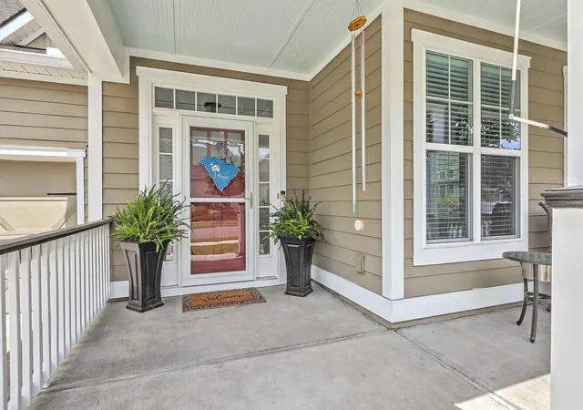 Photo 3 of Single family home for sale at 128 Phoebe Rd, Summerville, SC 29483 | MLS# 26023054 | Listing updated on 2026-09-17