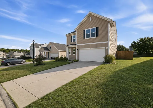 2nd image of 705 Mcroy St, Moncks Corner, SC 29461 | MLS# 26019841