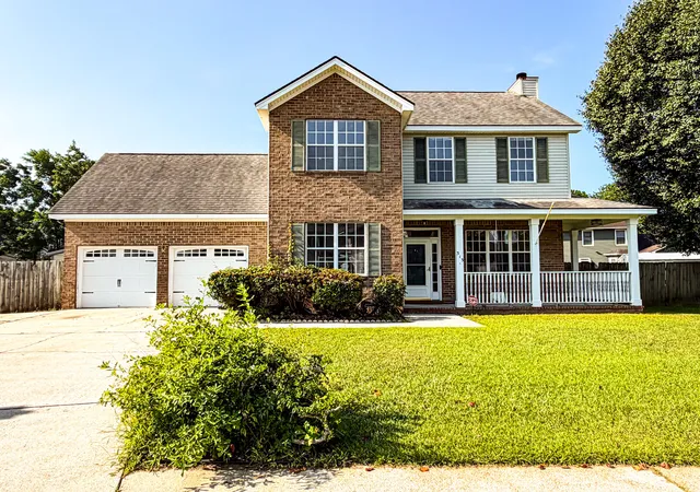 Photo 2 of Single family home for sale at 313 Courtney Round, Summerville, SC 29486 | MLS# 26022900 | Listing updated on 2026-09-06