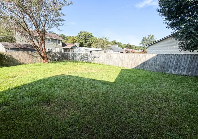 Photo 4 of Single family home for sale at 313 Courtney Round, Summerville, SC 29486 | MLS# 26022900 | Listing updated on 2026-09-06