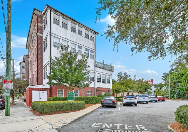 26th image of 55 Ashley Ave #23, Charleston, SC 29401 | MLS# 25026090