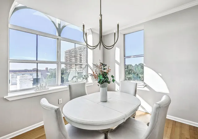5th image of 55 Ashley Ave #23, Charleston, SC 29401 | MLS# 25026090