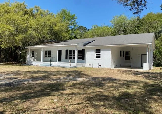 Homes for sale in Eutawville, SC | 12139 Old Number Six Hwy, Eutawville, SC 29048 | MLS# 26009225
