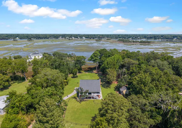Photo 2 of Single family home for sale at 5490 Stono View Dr, Johns Island, SC 29455 | MLS# 26021810 | Listing updated on 2026-09-10