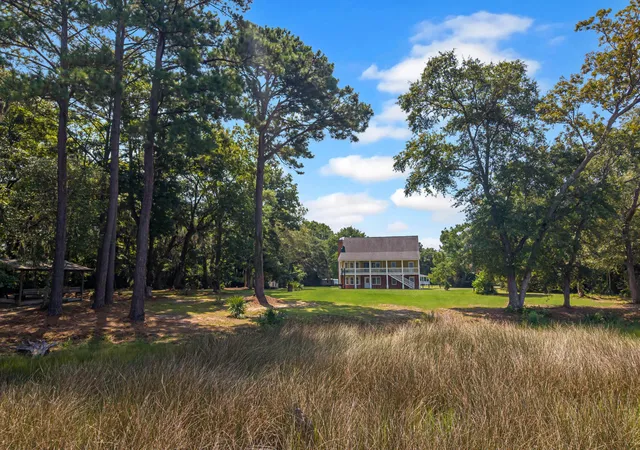 Photo 3 of Single family home for sale at 5490 Stono View Dr, Johns Island, SC 29455 | MLS# 26021810 | Listing updated on 2026-09-10