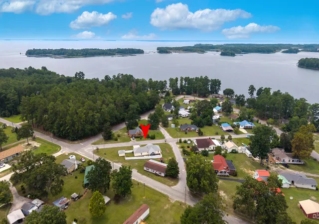 Photo 1 of Single family home for sale at 1026 Radius St, Manning, SC 29102 | MLS# 26021681 | Listing updated on 2026-09-02