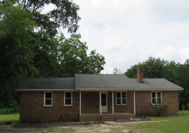 Photo 2 of Sale Pending at 173 Bird Dog Rd, Swansea, SC 29160 | MLS# 26022640 | Listing updated on 2026-09-22