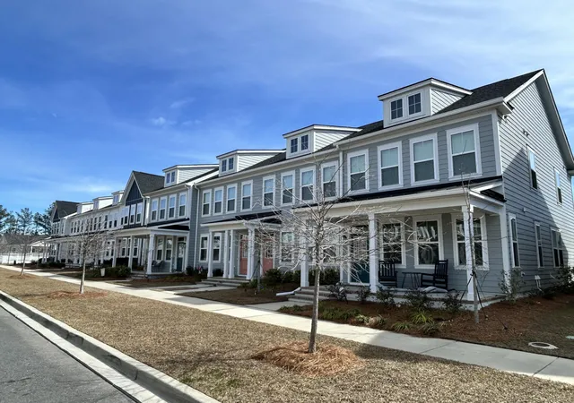 2nd image of 186 Sandy Bend Ln, Summerville, SC 29486 | MLS# 26011641