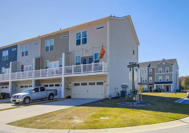 Photo 3 of Townhouse for sale at 865 Recess Point Dr 25 Dr, Moncks Corner, SC 29461 | MLS# 25030160 | Listing updated on 2026-08-13