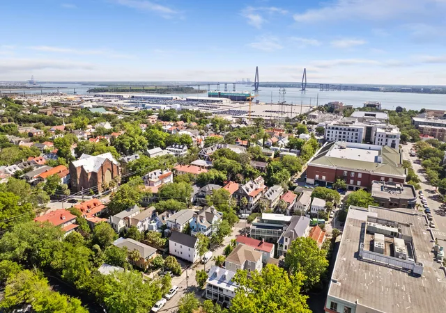 48th image of 2 Henrietta St, Charleston, SC 29403 | MLS# 26015652