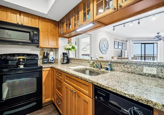 Photo 3 of Townhouse for sale at 3701 Dock Site Rd #116, Edisto Island, SC 29438 | MLS# 26004096 | Listing updated on 2026-08-24