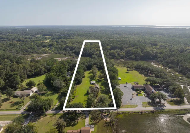 4th image of 45 Dr Martin Luther King Jr Dr, Saint Helena Island, SC 29920 | MLS# 25027271