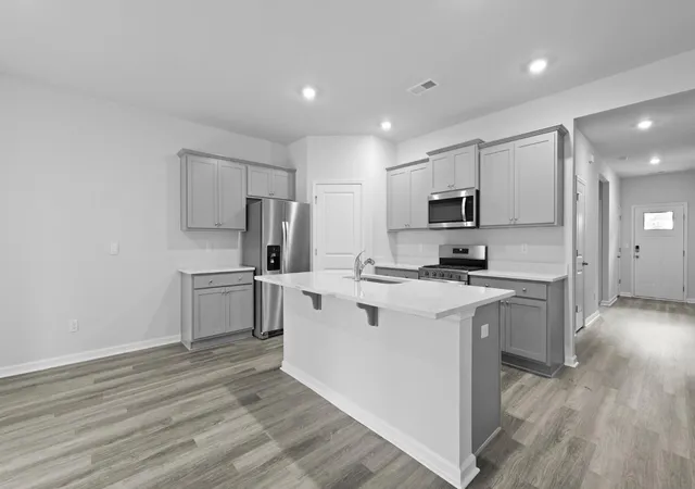 Photo 4 of Single family home for sale at 197 Bee Tree Blvd, Summerville, SC 29486 | MLS# 26014207 | Listing updated on 2026-10-13