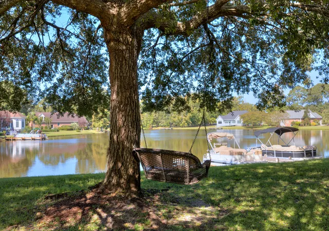 Photo 2 of Single family home for sale at 29 Plantation Dr, Manning, SC 29102 | MLS# 26021971 | Listing updated on 2026-08-28