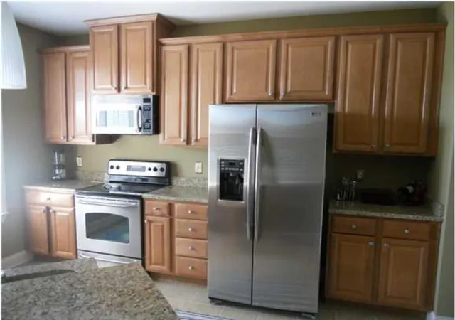 Photo 4 of Townhouse for sale at 2000 Belle Isle Ave #304, Mount Pleasant, SC 29464 | MLS# 26018145 | Listing updated on 2026-06-26