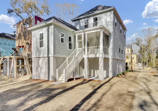 Photo 2 of Sale Pending at 3055 Robeson Tr, Johns Island, SC 29455 | MLS# 26017008 | Listing updated on 2026-08-31