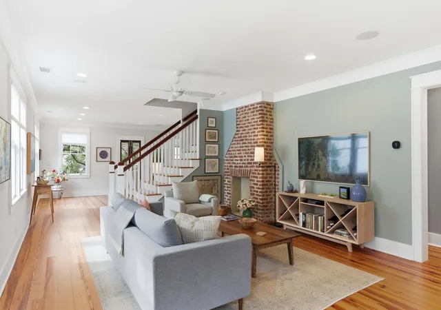 Homes for sale in Charleston, SC | 64 Lenwood Blvd #Apt C, Charleston, SC 29401 | MLS# 26005765