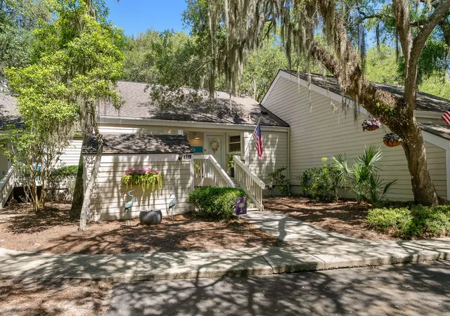 Homes for sale in Seabrook Island, SC | 624 Double Eagle Tr, Seabrook Island, SC 29455 | MLS# 26015147