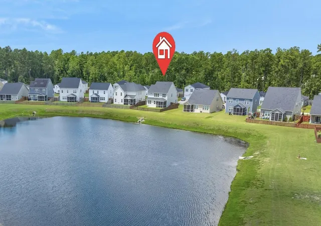 2nd image of 304 Firewheel Ct, Summerville, SC 29486 | MLS# 26023066