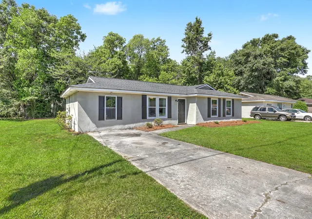 Homes for sale in Ladson, SC | 4421 Jenwood St, Ladson, SC 29456 | MLS# 26013248