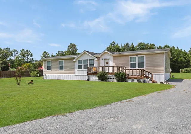 3rd image of 1289 Long Acre Dr, Bonneau, SC 29431 | MLS# 26023960