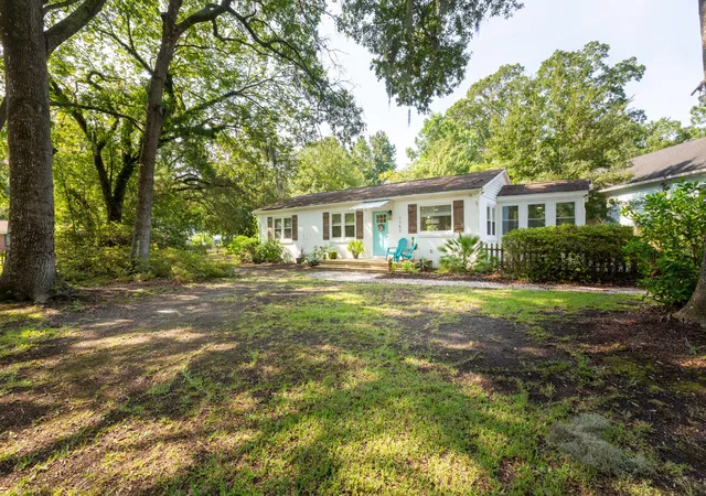 Photo 3 of Single family home for sale at 1153 Pauline Ave, Charleston, SC 29412 | MLS# 26023409 | Listing updated on 2026-09-08