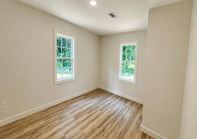 Photo 4 of Single family home for sale at 214 Corina St, Orangeburg, SC 29115 | MLS# 26024381 | Listing updated on 2026-10-05